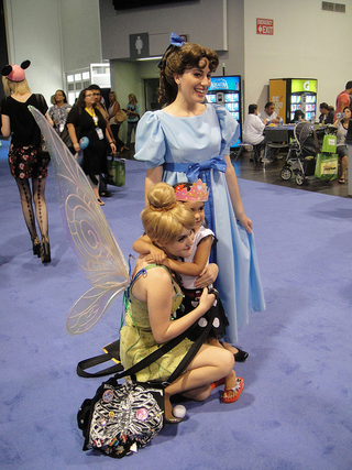 Illustration for article titled Disney Cosplayers Get Creative at D23 Expo